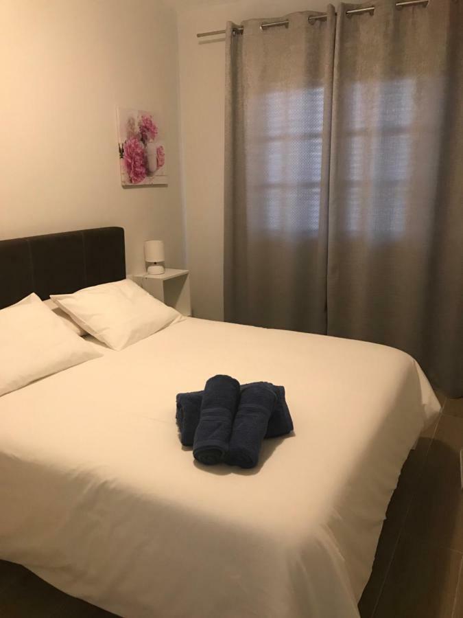 Caleta Beach Deluxe Калета-де-Фусте Экстерьер фото